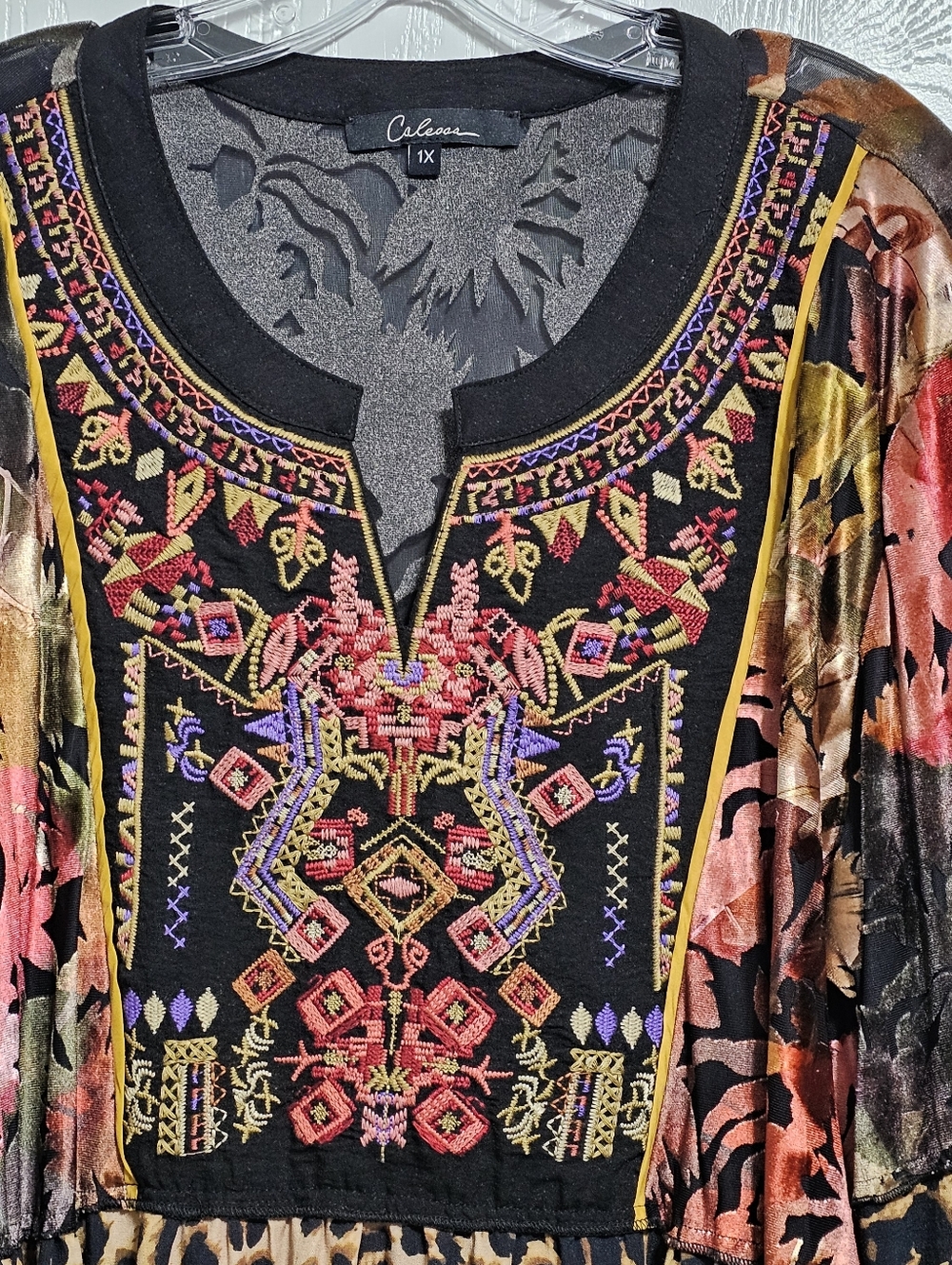 Boho Black Multi-Print Bell-Sleeve Tunic - Picture 3 of 8